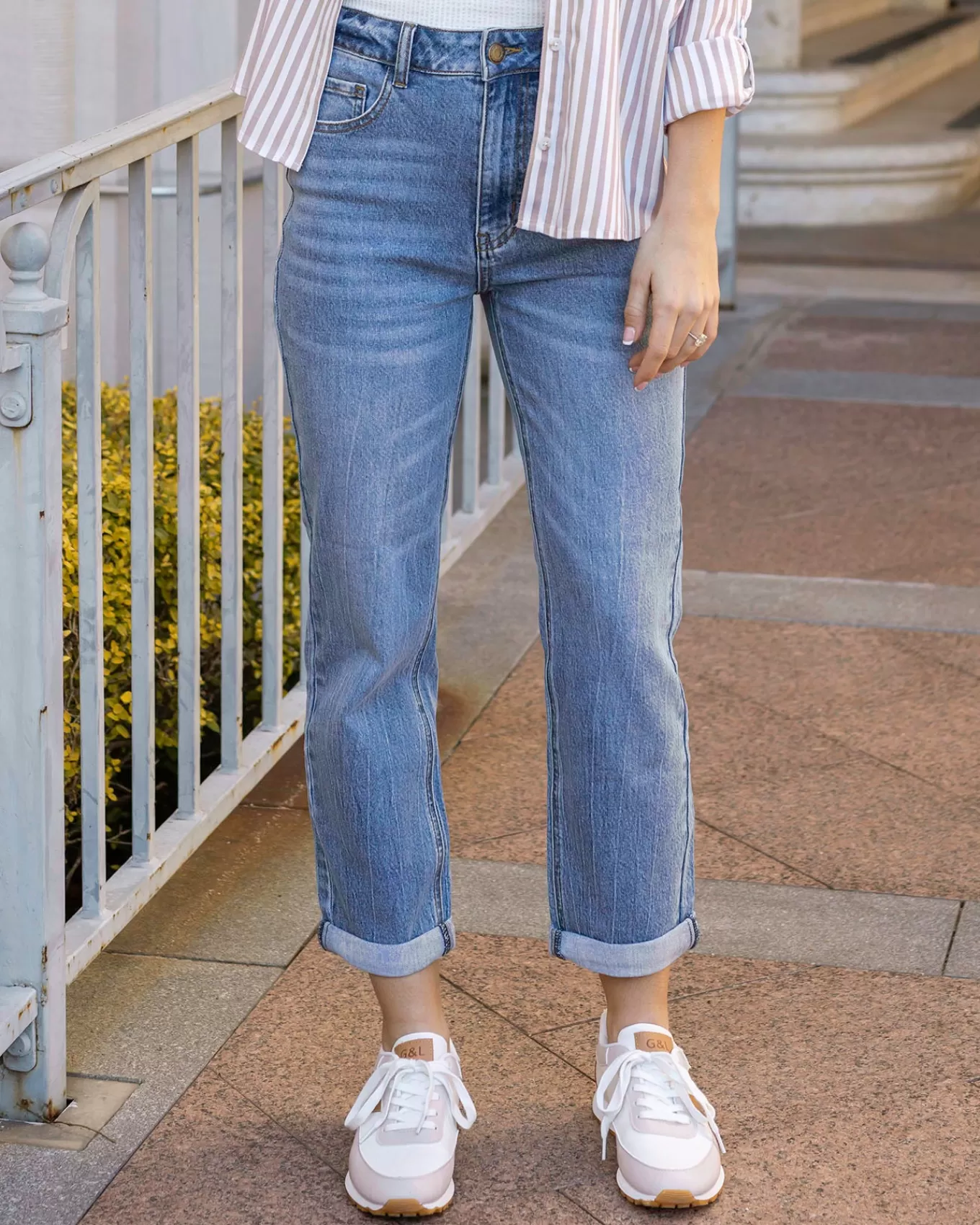 Discount High-Rise Girlfriend Jeans In - FINAL SALE Jeans + Jeggings