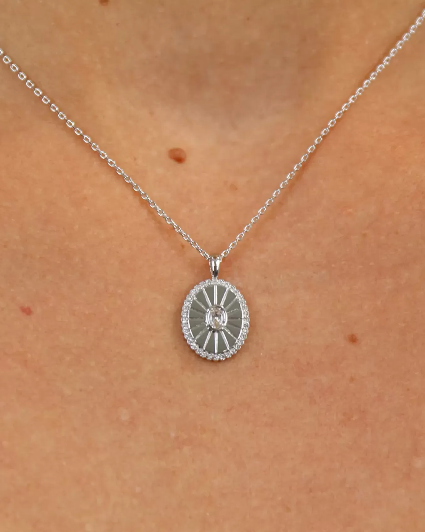 Best Rhinestone Pendant Necklace Jewelry